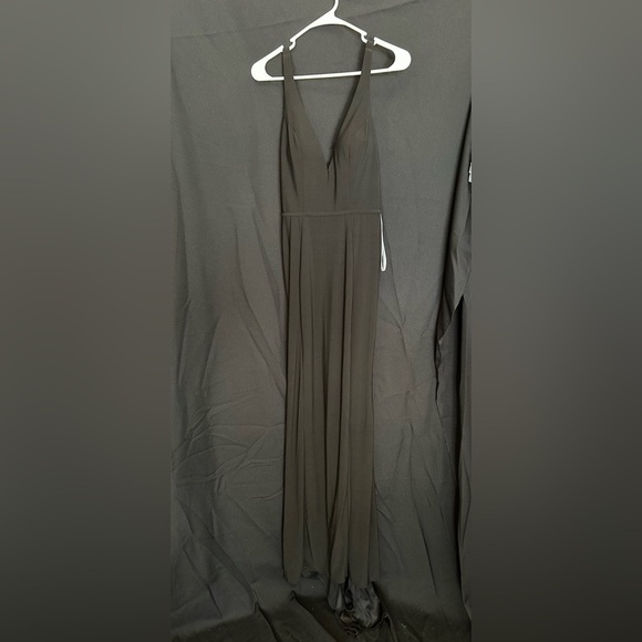 Mac Duggal 25846 NWT PLUNGE NECK HIGH SLIT GOWN - Picture 5 of 11